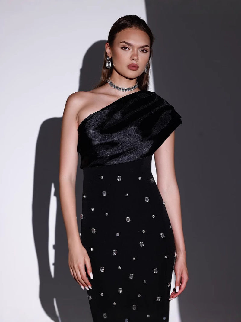 Off-shoulder Diamond Black Evening Dress - AMAZEALL